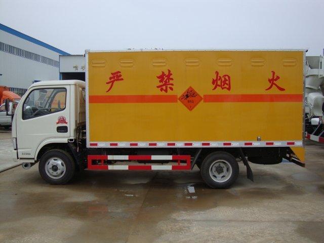 嫩江危险品运输